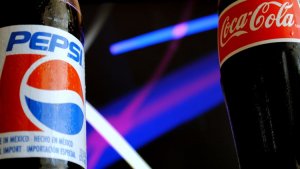 coca-cola-versus-pepsi-co-branding-consumer-behavior-caribmedia-aruba-business-blog